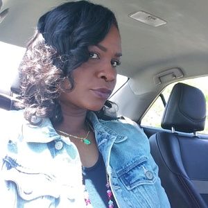 Meet your Posher, Jamie